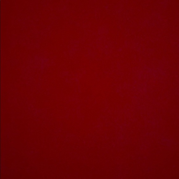 Meet your Posher, Cassandra - Picture 1 of 1